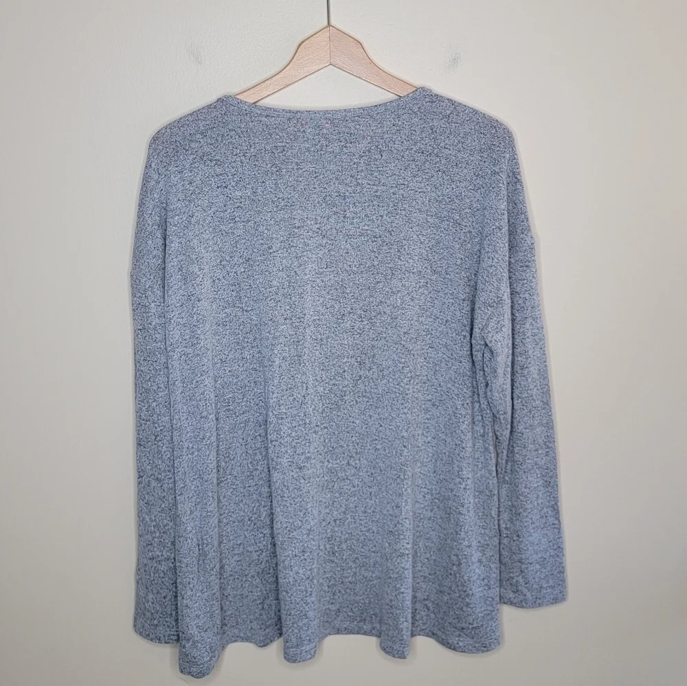 Cato | Heathered Gray Lightweight Sweater with Laced Detail on Shoulders - Picture 2 of 4